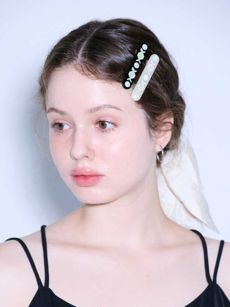 Barrette florale en nacre – Petit format