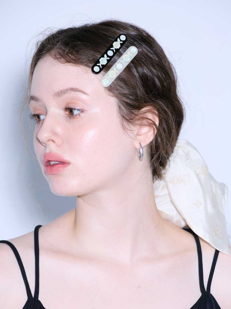 Barrette florale en nacre – Petit format
