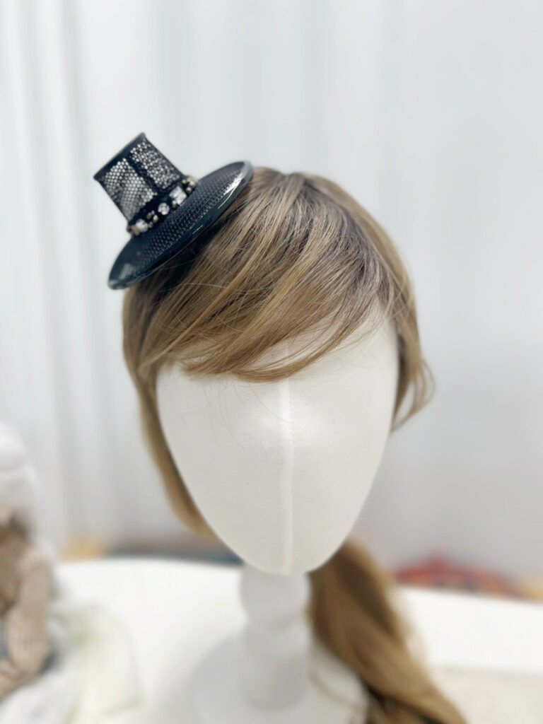 Mini Gat – Accessoire traditionnel revisité