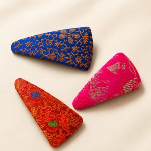 Barrette triangulaire en tissu traditionnel coréen — HUMHUM – Image 1